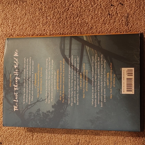 The Last Thing He Told Me by Laura Dave - Picture 2 of 2
